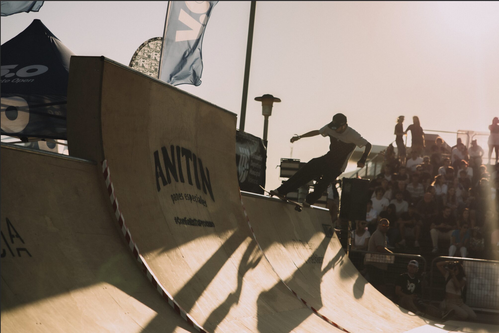 Anitin y VESO: una colaboración que crece con sabor a deporte y energía urbana